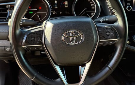 Toyota Camry, 2022 год, 4 800 000 рублей, 11 фотография