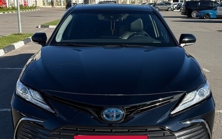 Toyota Camry, 2022 год, 4 800 000 рублей, 2 фотография