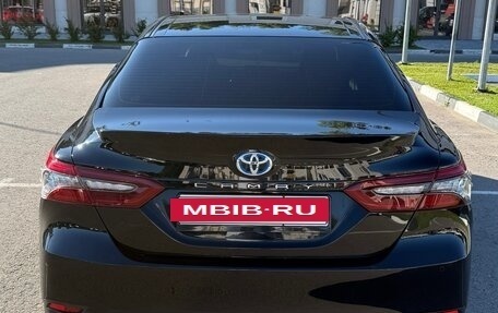 Toyota Camry, 2022 год, 4 800 000 рублей, 6 фотография
