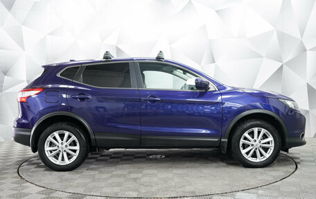 Nissan Qashqai, 2018 год, 1 895 000 рублей, 2 фотография