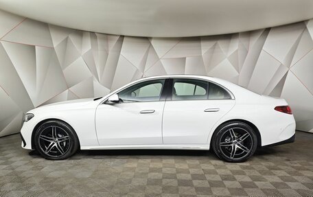 Mercedes-Benz E-Класс, 2025 год, 7 990 000 рублей, 5 фотография