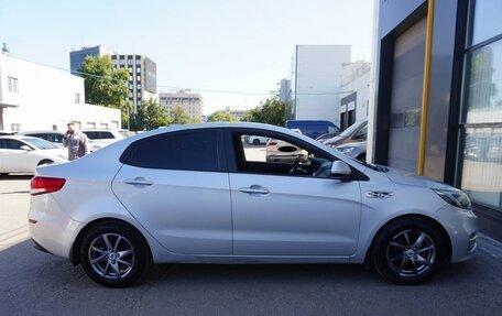 KIA Rio III рестайлинг, 2016 год, 995 000 рублей, 4 фотография