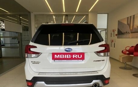 Subaru Forester, 2018 год, 2 800 000 рублей, 5 фотография