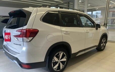 Subaru Forester, 2018 год, 2 800 000 рублей, 4 фотография