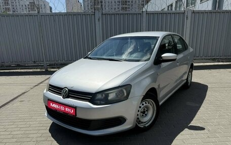 Volkswagen Polo VI (EU Market), 2012 год, 520 000 рублей, 1 фотография