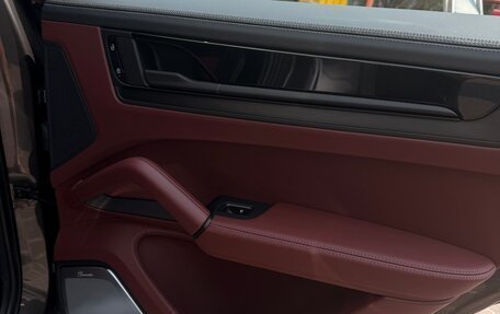 Porsche Cayenne III, 2025 год, 22 000 000 рублей, 8 фотография