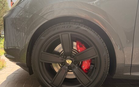 Porsche Cayenne III, 2025 год, 22 000 000 рублей, 12 фотография