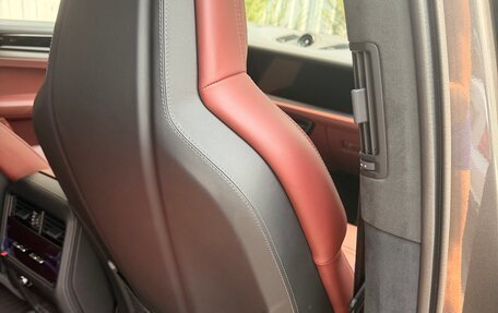 Porsche Cayenne III, 2025 год, 22 000 000 рублей, 4 фотография