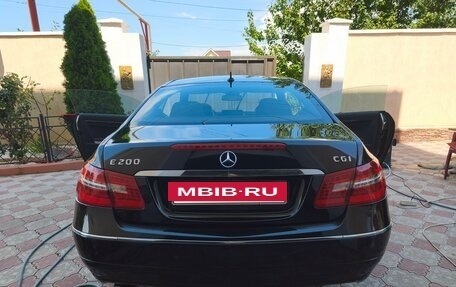 Mercedes-Benz E-Класс, 2012 год, 1 900 000 рублей, 3 фотография
