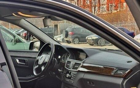 Mercedes-Benz E-Класс, 2012 год, 1 390 000 рублей, 7 фотография