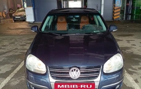 Volkswagen Jetta VI, 2008 год, 700 000 рублей, 2 фотография