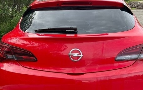Opel Astra J, 2013 год, 1 050 000 рублей, 3 фотография