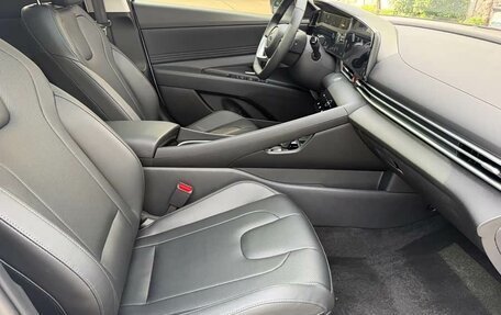 Hyundai Elantra, 2022 год, 1 600 000 рублей, 9 фотография