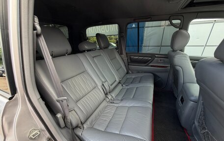 Toyota Land Cruiser 100 рестайлинг 2, 1999 год, 1 497 000 рублей, 16 фотография