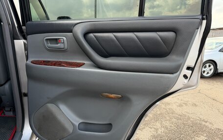Toyota Land Cruiser 100 рестайлинг 2, 1999 год, 1 497 000 рублей, 21 фотография