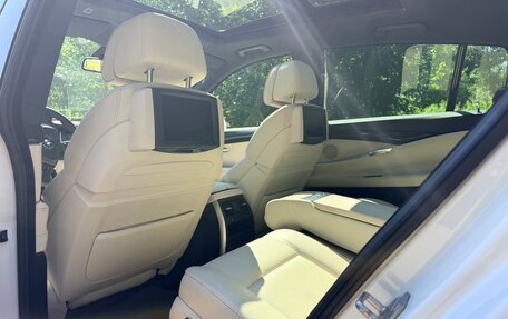 BMW 5 серия, 2012 год, 2 050 000 рублей, 12 фотография