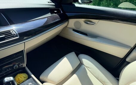 BMW 5 серия, 2012 год, 2 050 000 рублей, 21 фотография