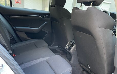 Skoda Octavia IV, 2021 год, 1 295 000 рублей, 10 фотография