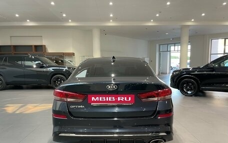 KIA Optima IV, 2018 год, 1 777 000 рублей, 5 фотография