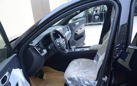 Volvo XC60 II, 2025 год, 4 811 502 рублей, 8 фотография