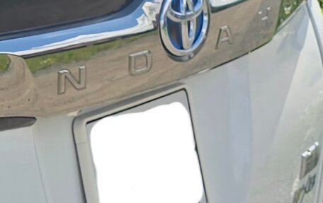 Toyota Noah III, 2018 год, 2 450 000 рублей, 9 фотография