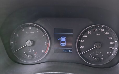 Hyundai Solaris II рестайлинг, 2017 год, 1 430 000 рублей, 13 фотография