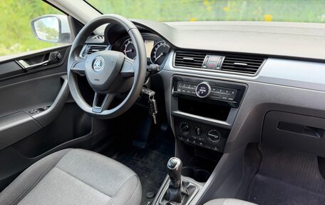 Skoda Rapid I, 2018 год, 945 000 рублей, 10 фотография