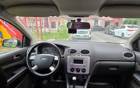 Ford Focus II рестайлинг, 2006 год, 405 000 рублей, 10 фотография