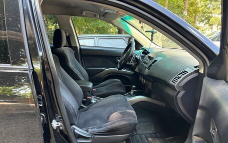Mitsubishi Outlander III рестайлинг 3, 2008 год, 1 200 000 рублей, 12 фотография