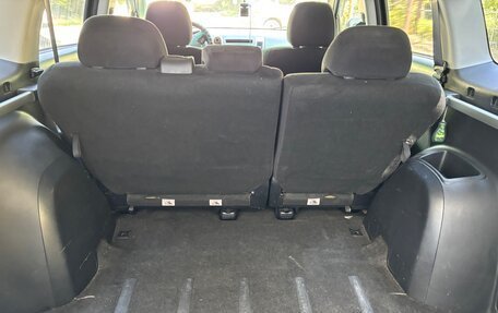 Mitsubishi Outlander III рестайлинг 3, 2008 год, 1 200 000 рублей, 16 фотография