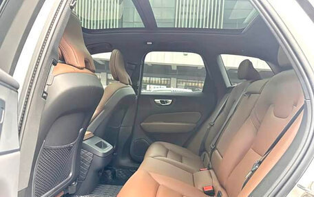 Volvo XC60 II, 2024 год, 4 108 390 рублей, 9 фотография