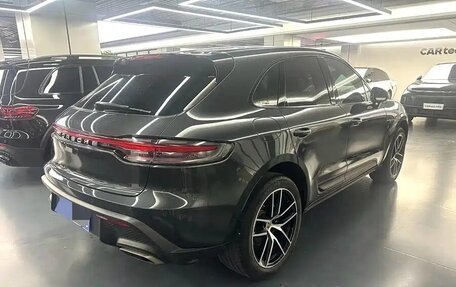 Porsche Macan I рестайлинг, 2022 год, 4 909 000 рублей, 4 фотография