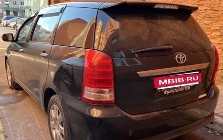 Toyota Wish II, 2005 год, 720 000 рублей, 6 фотография