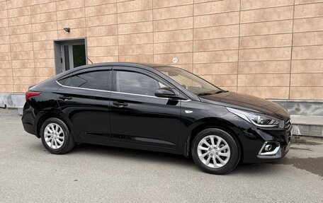 Hyundai Solaris II рестайлинг, 2019 год, 1 719 000 рублей, 4 фотография