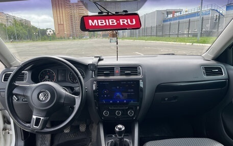 Volkswagen Jetta VI, 2012 год, 950 000 рублей, 8 фотография
