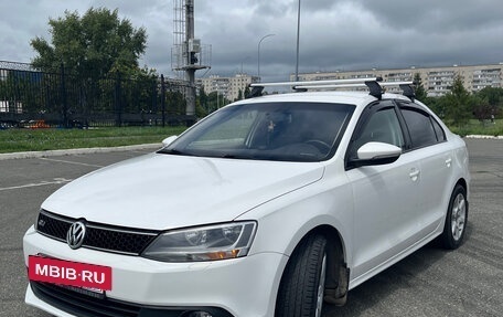 Volkswagen Jetta VI, 2012 год, 950 000 рублей, 2 фотография