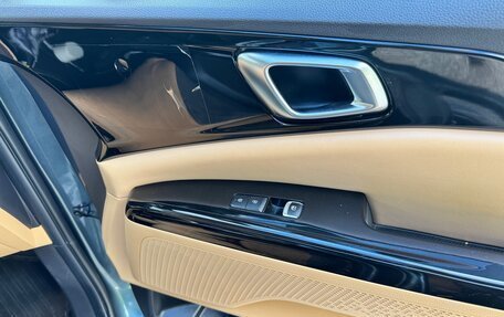 KIA Carnival, 2021 год, 3 290 000 рублей, 21 фотография