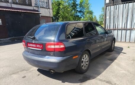 Volvo V40 I, 2003 год, 325 000 рублей, 4 фотография