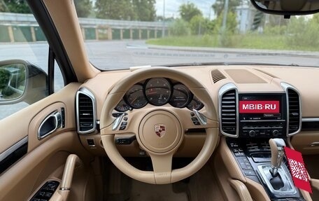 Porsche Cayenne III, 2011 год, 2 139 000 рублей, 15 фотография