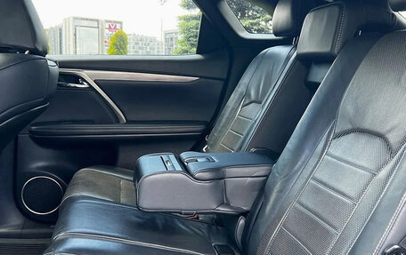 Lexus RX IV рестайлинг, 2018 год, 3 720 000 рублей, 6 фотография
