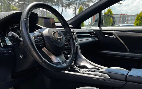 Lexus RX IV рестайлинг, 2018 год, 3 720 000 рублей, 4 фотография