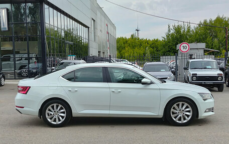 Skoda Superb III рестайлинг, 2016 год, 1 580 000 рублей, 5 фотография