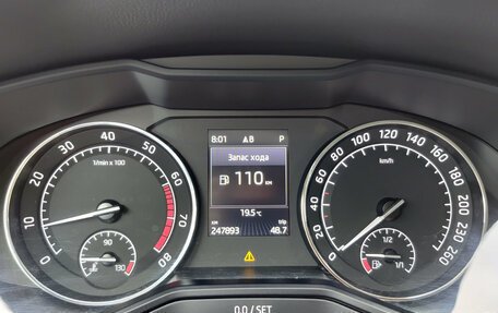 Skoda Superb III рестайлинг, 2016 год, 1 580 000 рублей, 16 фотография