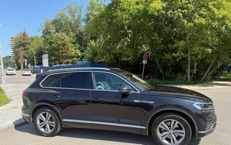 Volkswagen Touareg III, 2018 год, 5 000 000 рублей, 9 фотография