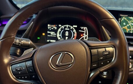 Lexus ES VII, 2021 год, 4 200 000 рублей, 7 фотография