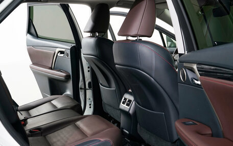 Lexus RX IV рестайлинг, 2019 год, 4 455 000 рублей, 11 фотография