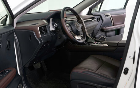Lexus RX IV рестайлинг, 2019 год, 4 455 000 рублей, 14 фотография