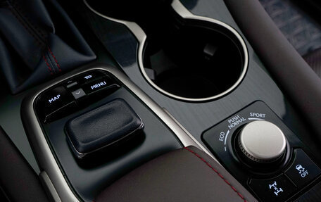 Lexus RX IV рестайлинг, 2019 год, 4 455 000 рублей, 22 фотография