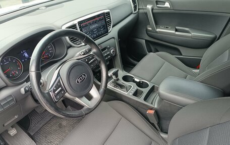 KIA Sportage IV рестайлинг, 2019 год, 2 460 000 рублей, 9 фотография