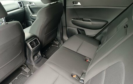 KIA Sportage IV рестайлинг, 2019 год, 2 460 000 рублей, 10 фотография